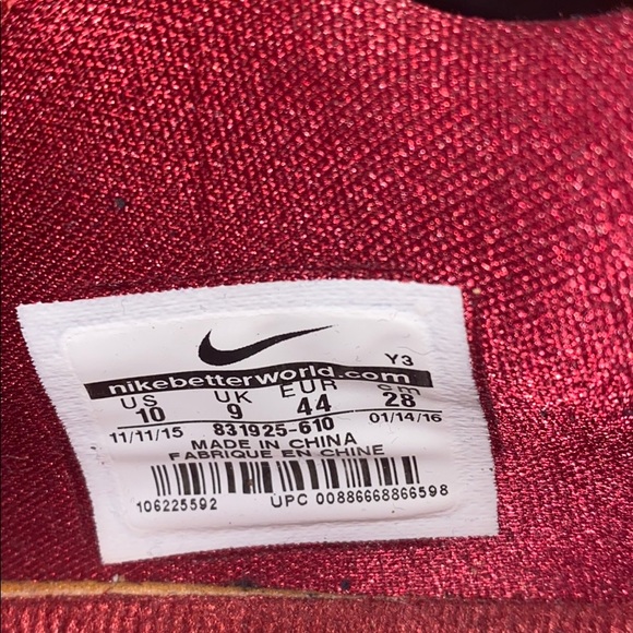 Lebron XIII low - Picture 3 of 4